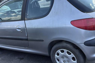 Bouton de coffre PEUGEOT 206