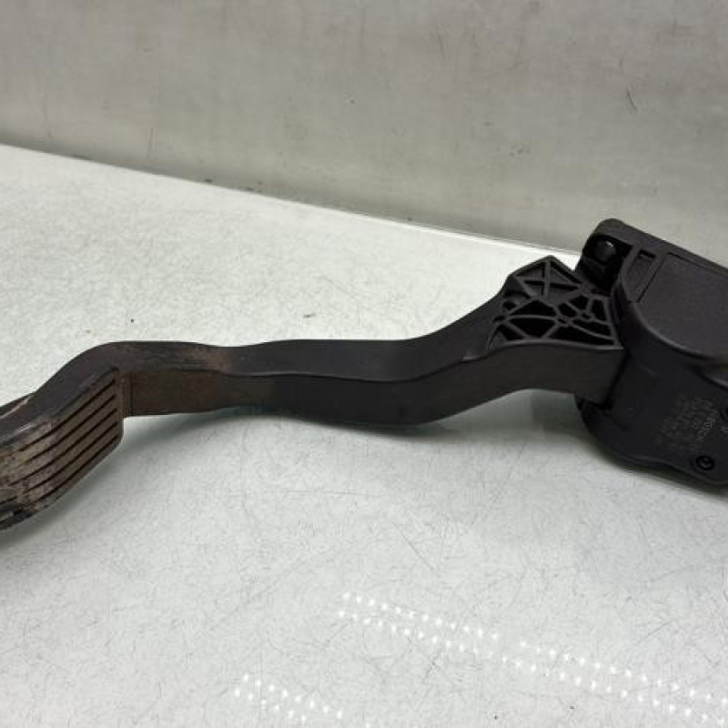 Pedale d'accelerateur PEUGEOT 206+ Photo n°1