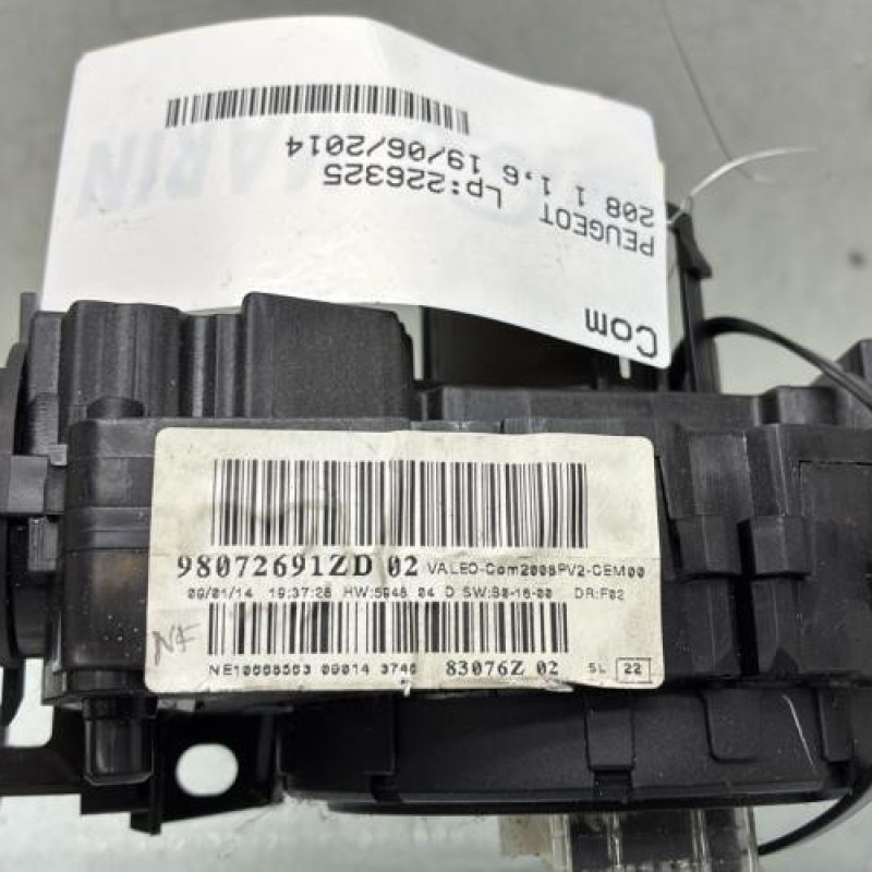 Com (Bloc Contacteur Tournant+Commodo Essuie Glace+Commodo Phare) PEUGEOT 208 1 Photo n°5