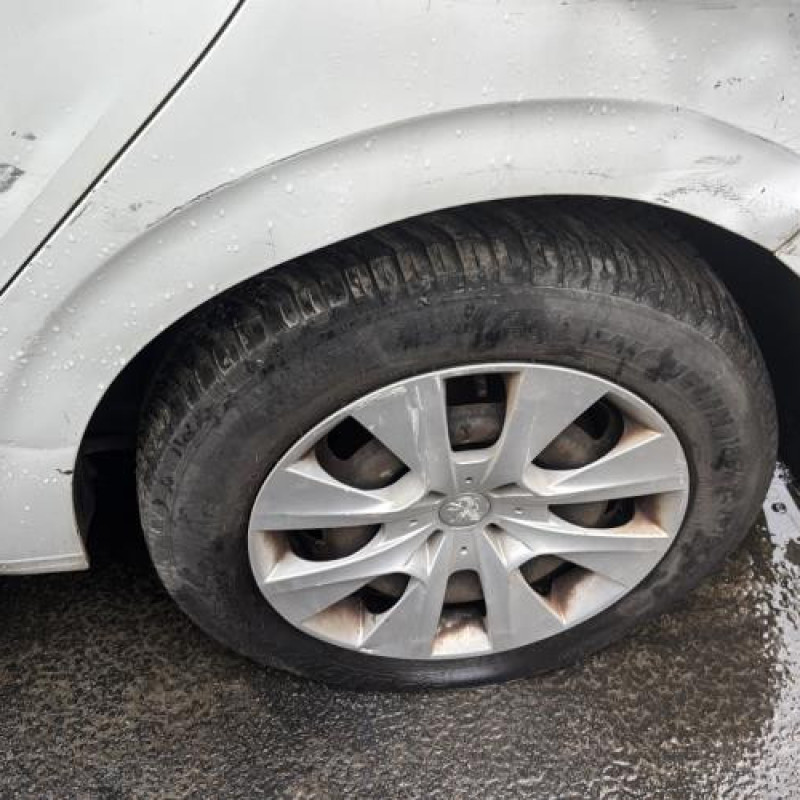 Interrupteur de leve vitre avant droit PEUGEOT 208 1 Photo n°19