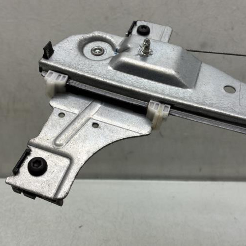 Leve vitre electrique avant gauche PEUGEOT 208 1 Photo n°4