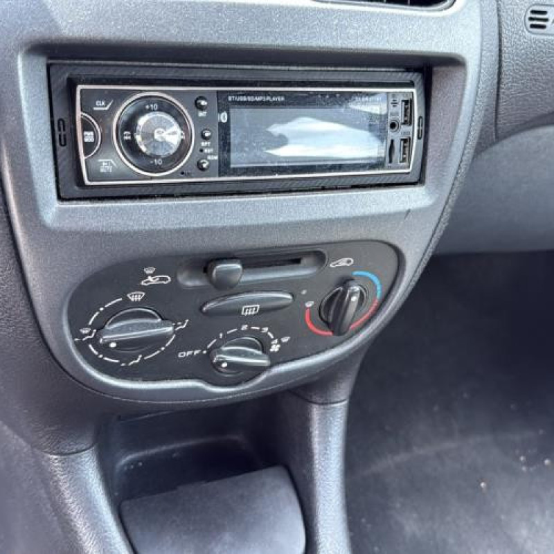 Bouchon de carburant PEUGEOT 206 Photo n°20