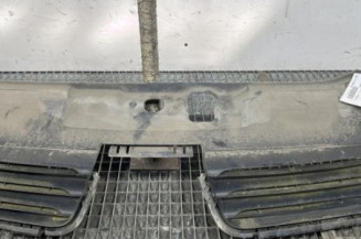 Calandre RENAULT CLIO 2 Photo n°1