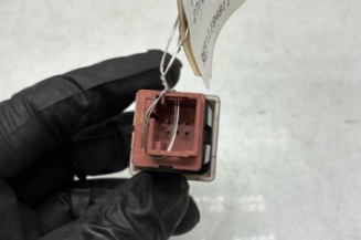 Bouton de warning PEUGEOT PARTNER 2