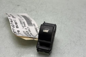 Interrupteur de leve vitre avant gauche PEUGEOT PARTNER 2 Photo n°1