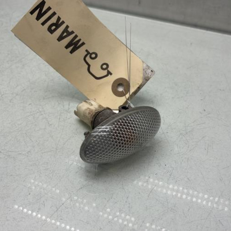 Repetiteur clignotant avant gauche (Feux) CITROEN BERLINGO 1 Photo n°1