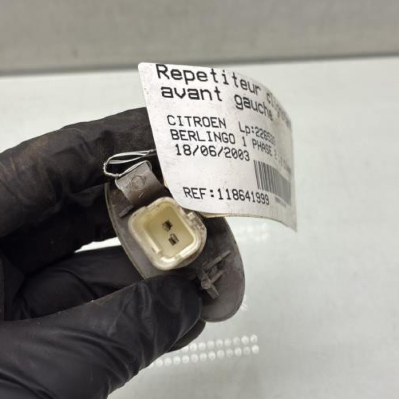 Repetiteur clignotant avant gauche (Feux) CITROEN BERLINGO 1 Photo n°3