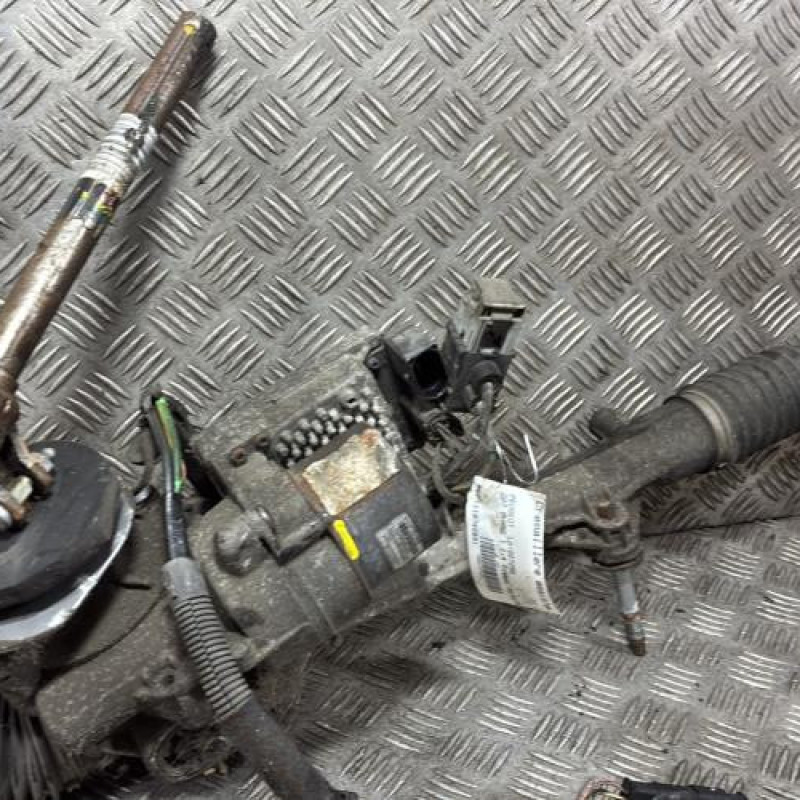 Cremaillere assistee PEUGEOT 207 Photo n°7