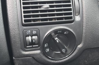 Calandre VOLKSWAGEN GOLF 4