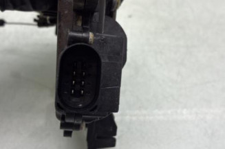 Serrure avant gauche VOLKSWAGEN GOLF 4