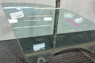 Vitre avant droit AUDI A6 3