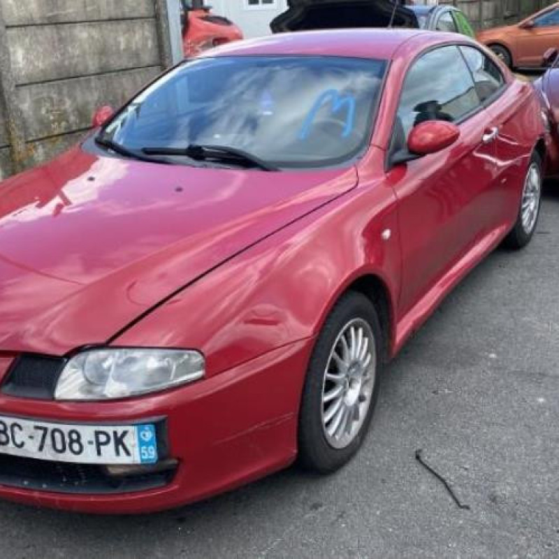 Vitre avant droit ALFA ROMEO GT Photo n°19