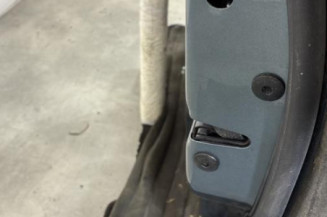 Porte avant droit VOLKSWAGEN JETTA 3