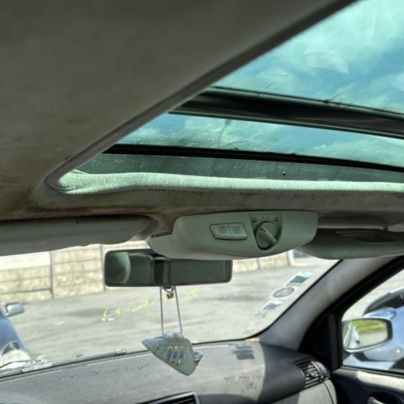 Fermeture de capot FIAT STILO Photo n°13