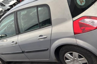 Pretensionneur de ceinture arriere droit RENAULT MEGANE 2