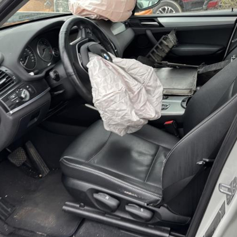 Custode arriere gauche (porte) BMW X3 F25 Photo n°9