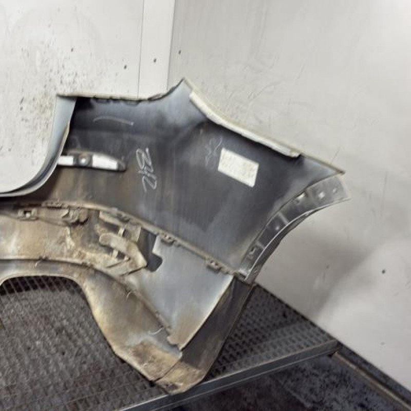 Pare choc arriere BMW X3 F25 Photo n°4