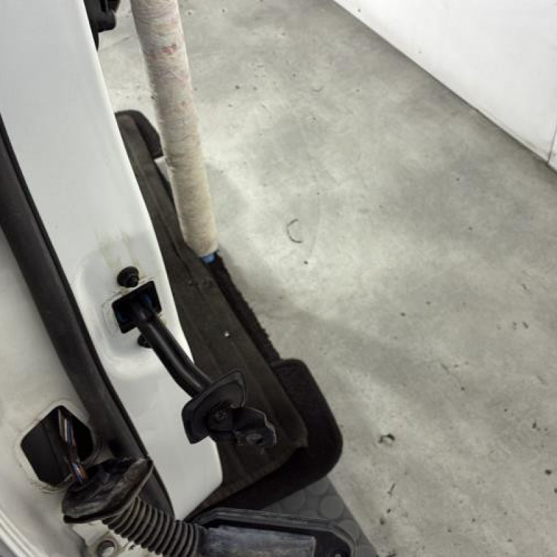 Porte arriere droit BMW X3 F25 Photo n°2