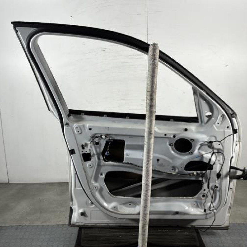 Porte avant gauche BMW X3 F25 Photo n°4