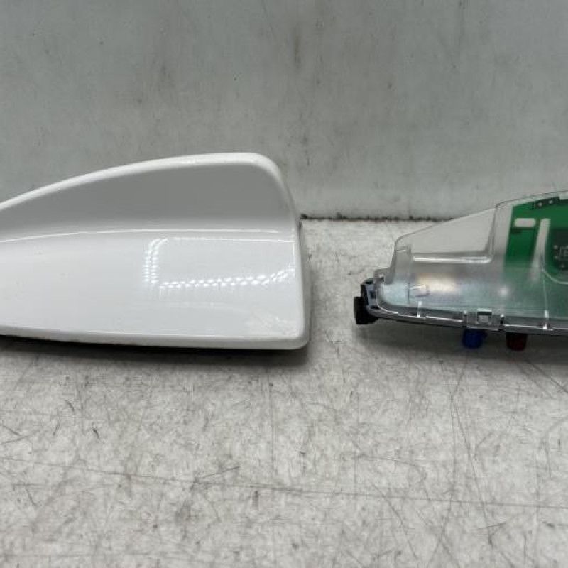 Antenne BMW X3 F25 Photo n°1