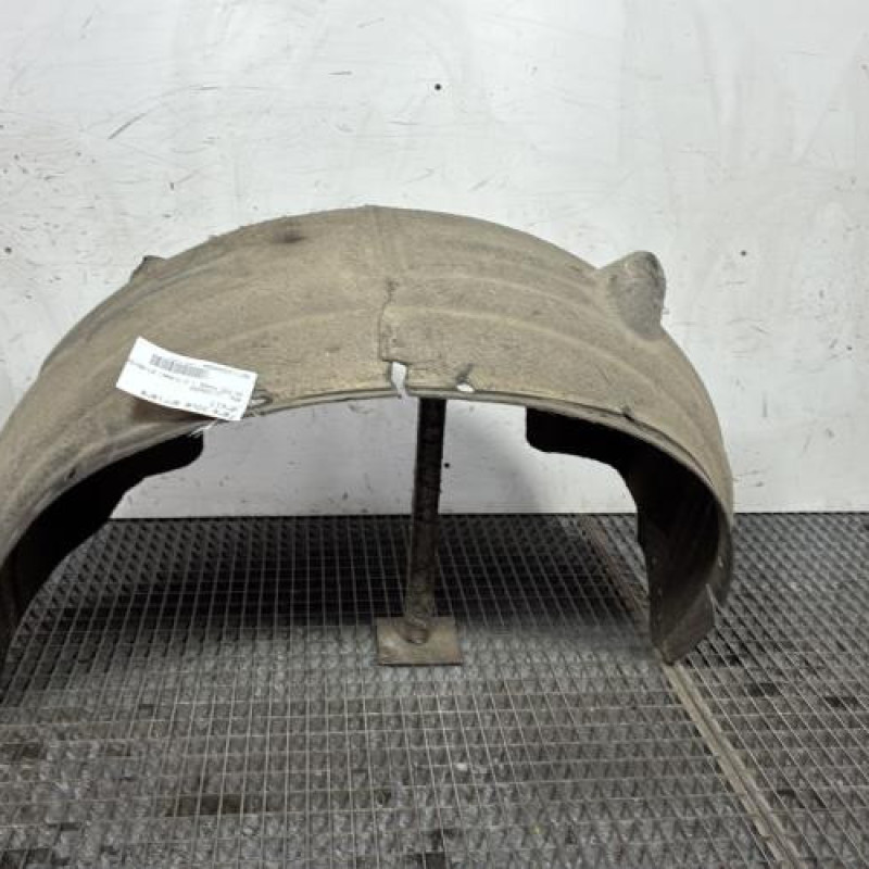 Pare boue arriere droit BMW X3 F25 Photo n°1