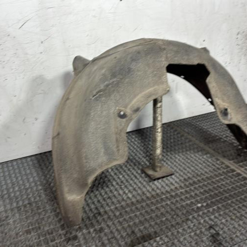 Pare boue arriere droit BMW X3 F25 Photo n°3