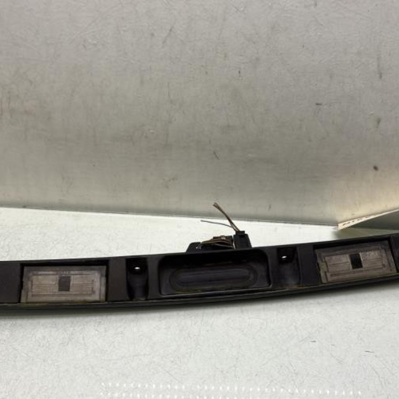 Bouton de coffre BMW SERIE 3 E46 Photo n°1