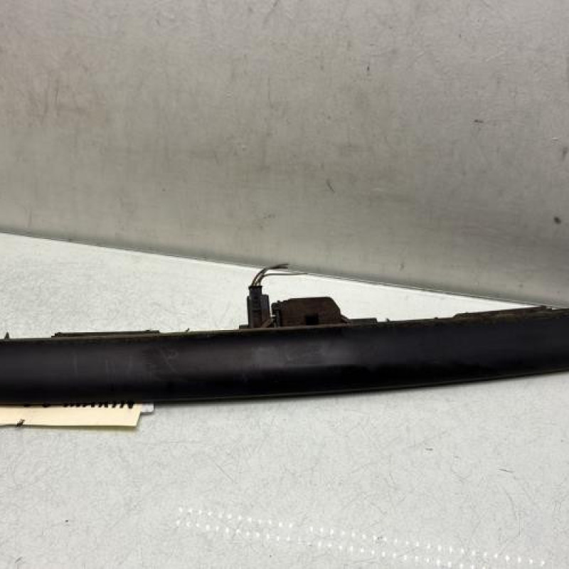 Bouton de coffre BMW SERIE 3 E46 Photo n°2