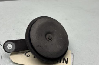 Avertisseur/Klaxon TOYOTA YARIS 2 Photo n°1