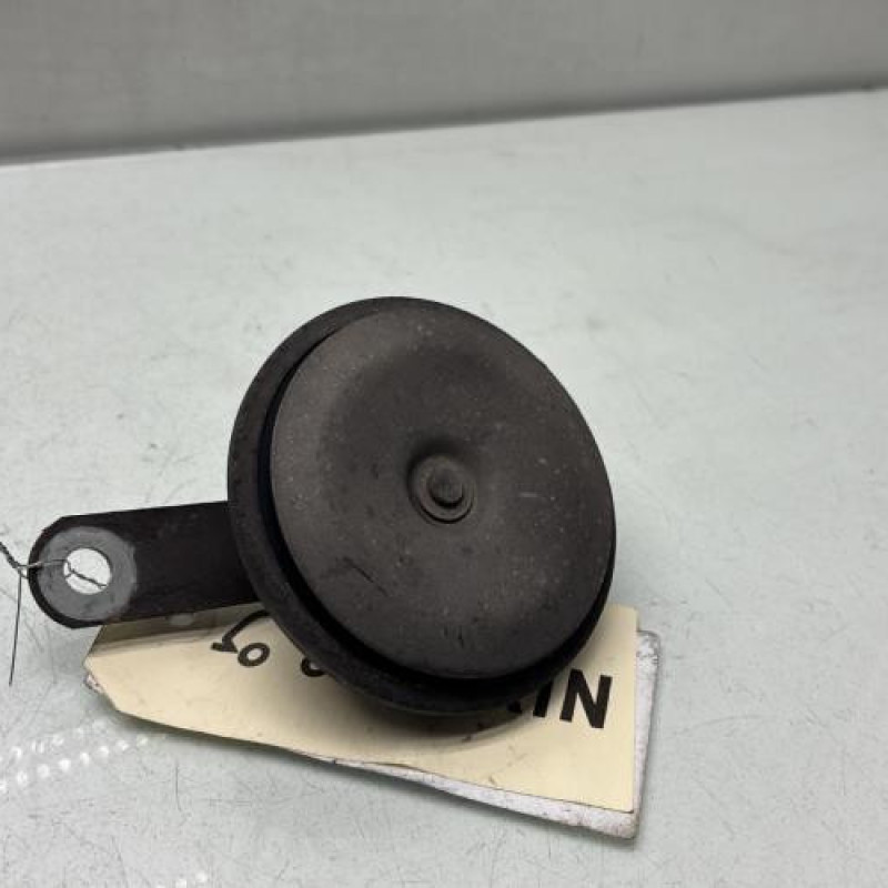 Avertisseur/Klaxon TOYOTA YARIS 2 Photo n°1