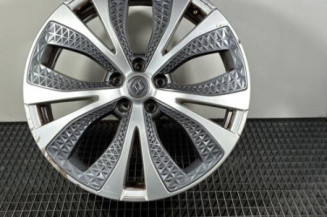 Jante RENAULT SCENIC 4 Photo n°1