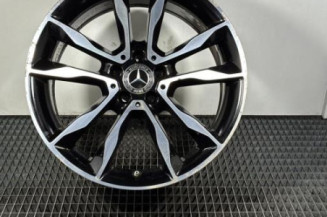 Jante MERCEDES CLASSE GLA 156 Photo n°1