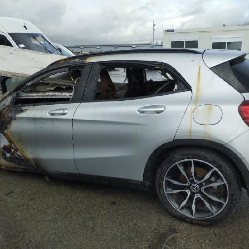 Jante MERCEDES CLASSE GLA 156 Photo n°17