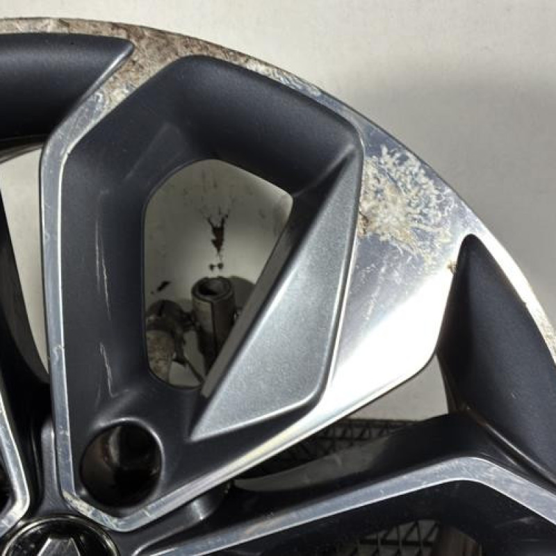 Jante RENAULT MEGANE 4 Photo n°3