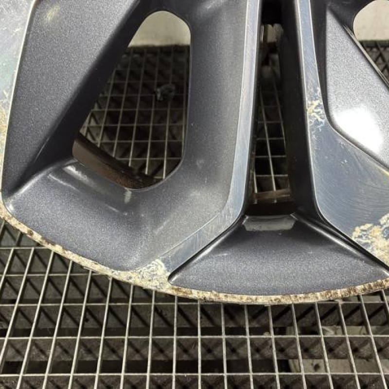 Jante RENAULT MEGANE 4 Photo n°3