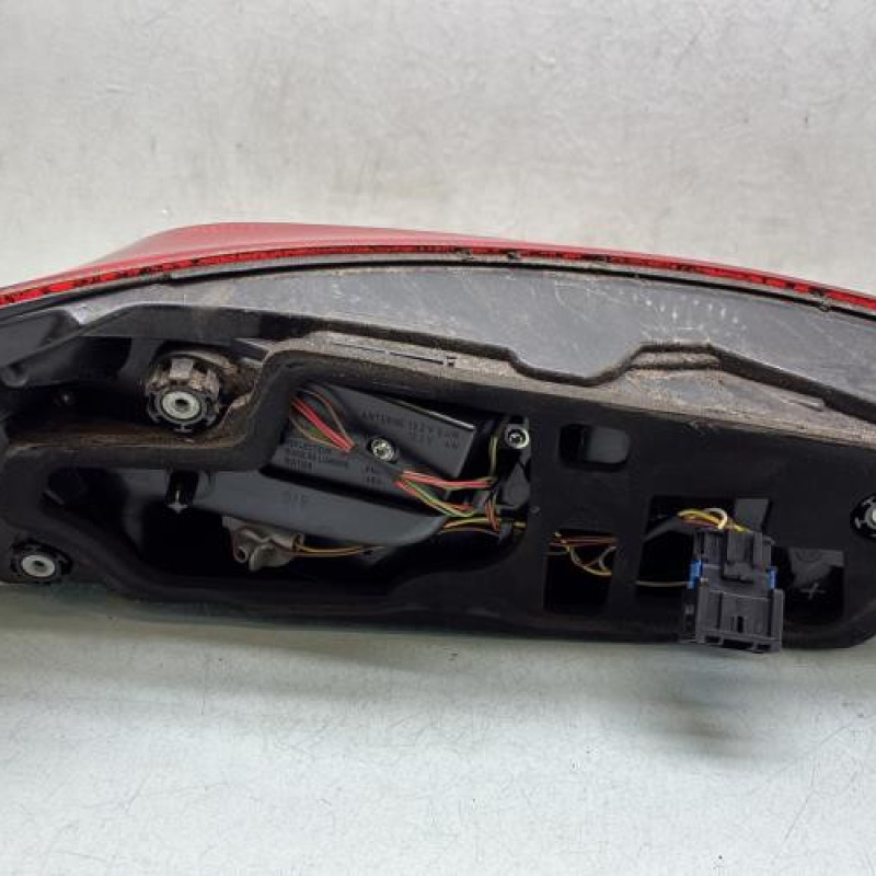 Feu arriere principal droit (feux) CITROEN C4 PICASSO 2 Photo n°2