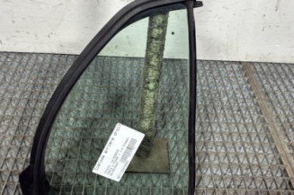 Custode arriere droit (porte) TOYOTA YARIS 2 Photo n°1