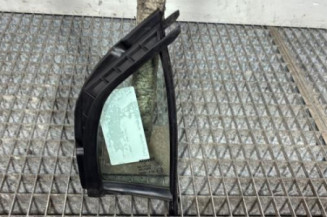 Custode avant droit (porte) TOYOTA YARIS 2