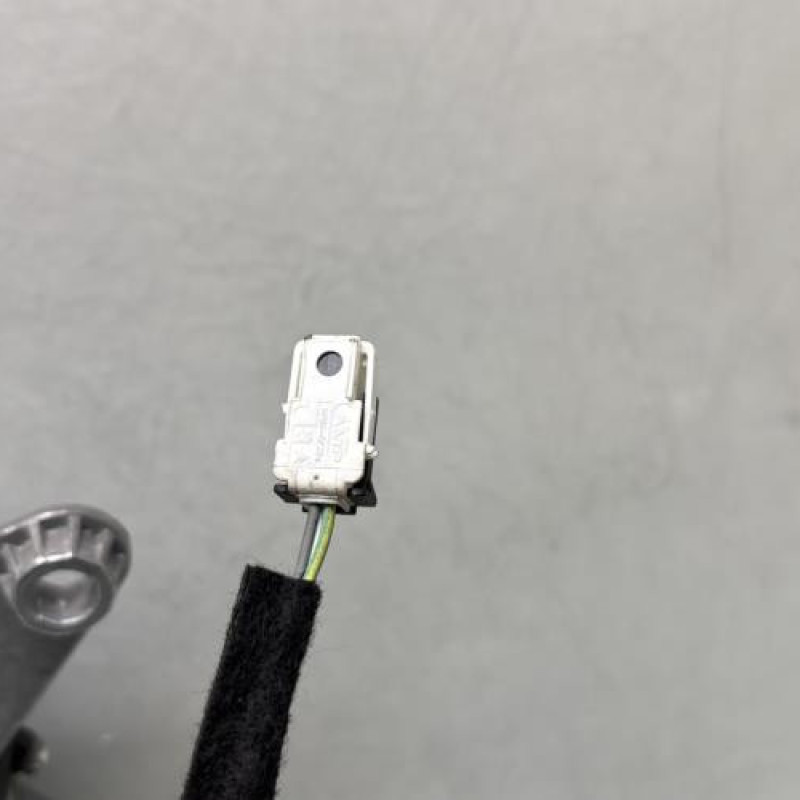 Moteur ouverture de Coffre/Malle/Hayon CITROEN C5 2 Photo n°2