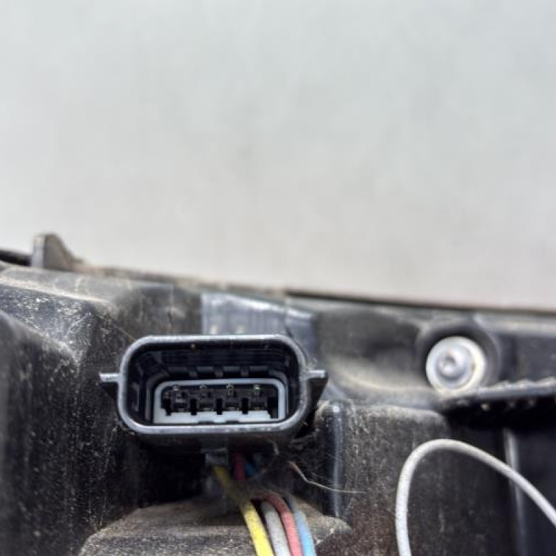 Feu arriere principal droit (feux) RENAULT MEGANE 4 Photo n°3