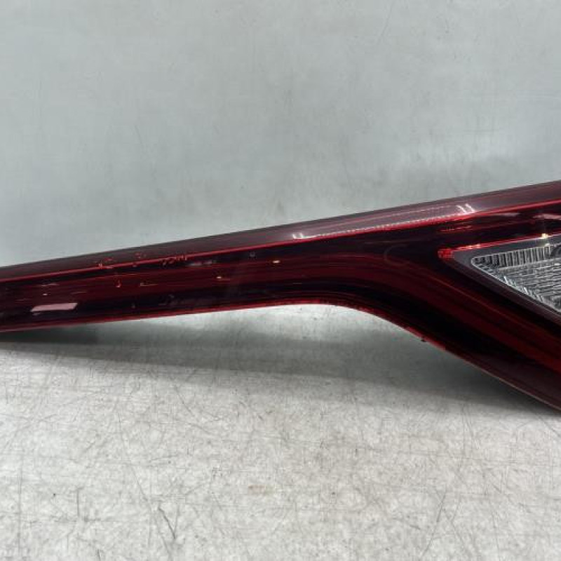 Feu arriere secondaire droit (feux) RENAULT MEGANE 4 Photo n°1