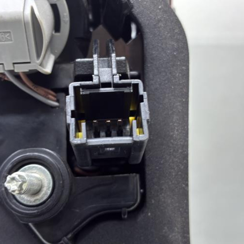 Feu arriere secondaire droit (feux) RENAULT MEGANE 4 Photo n°3