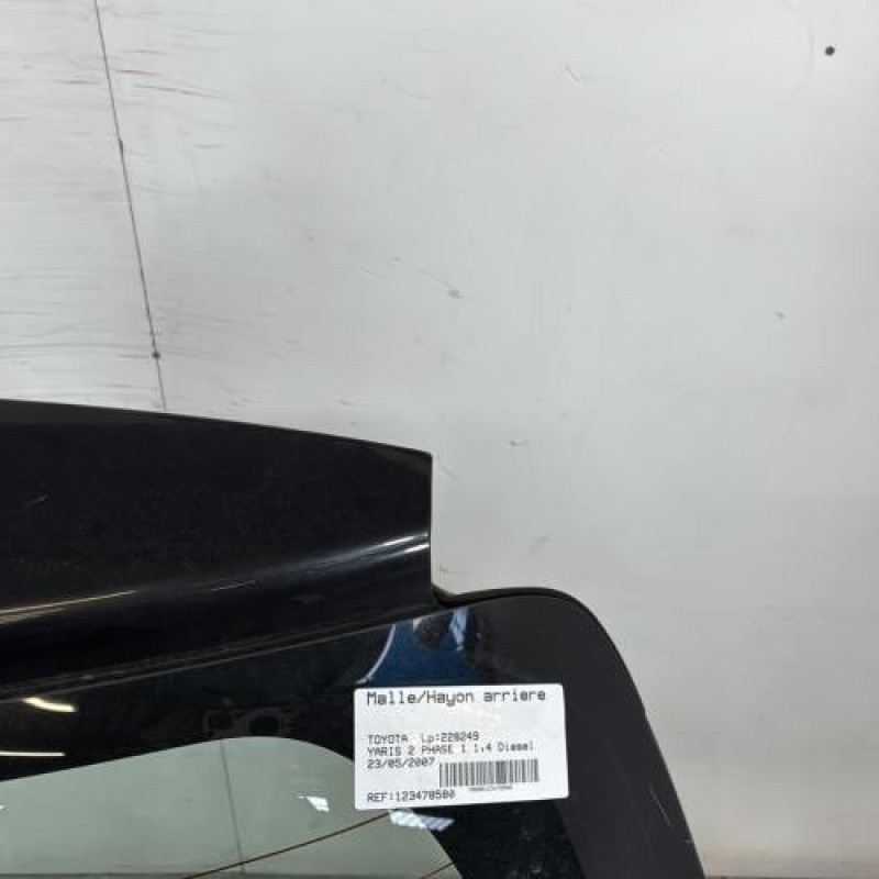 Malle/Hayon arriere TOYOTA YARIS 2 Photo n°3