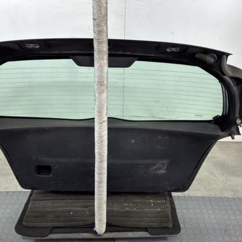 Malle/Hayon arriere TOYOTA YARIS 2 Photo n°6