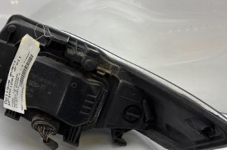 Optique avant principal droit (feux)(phare) FORD MONDEO 3