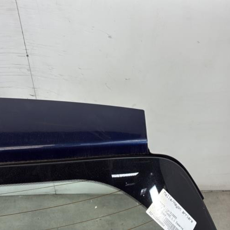 Malle/Hayon arriere TOYOTA YARIS 1 Photo n°3