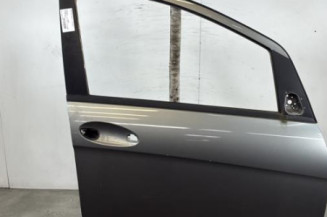 Porte avant droit MERCEDES CLASSE A 169 Photo n°1