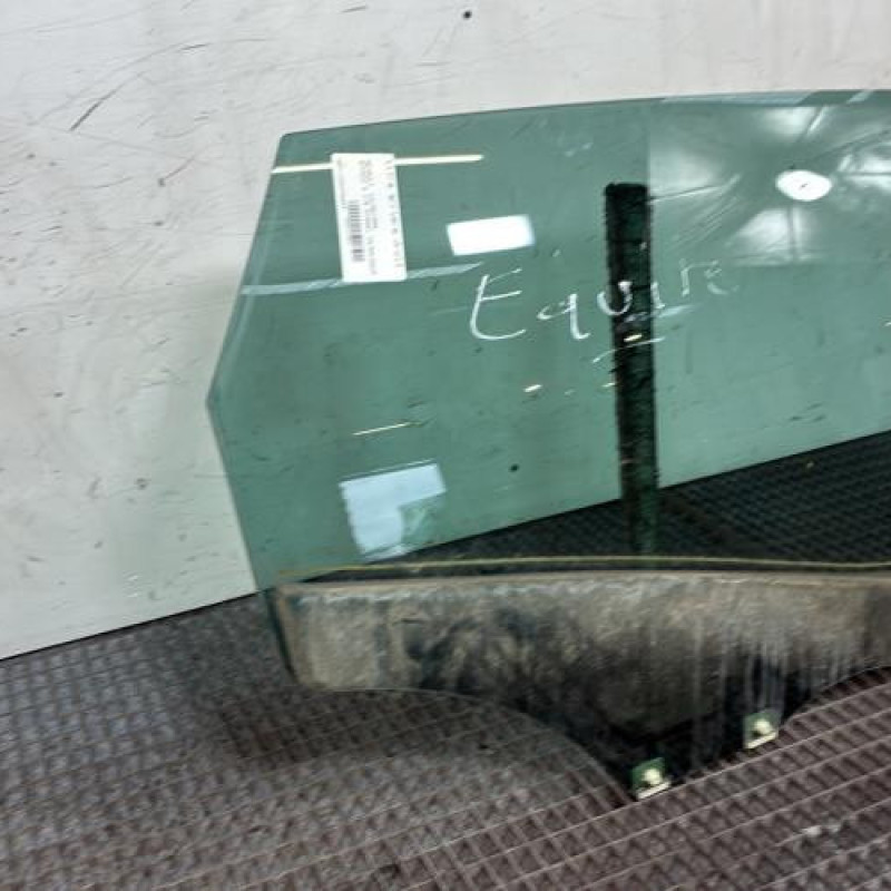 Vitre arriere droit RENAULT SCENIC 4 Photo n°2