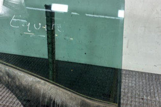 Vitre arriere droit RENAULT SCENIC 4