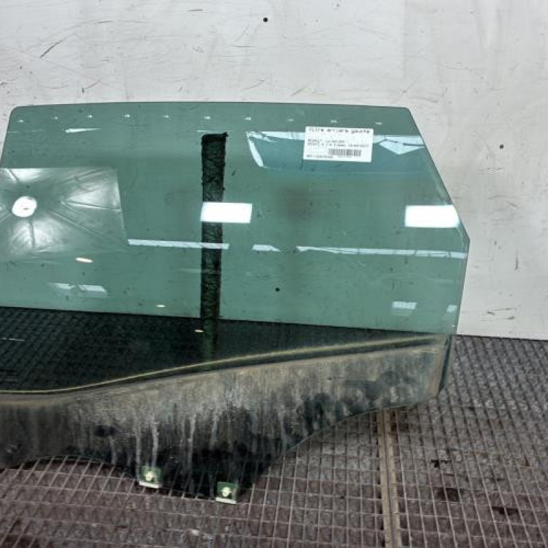 Vitre arriere gauche RENAULT SCENIC 4 Photo n°3